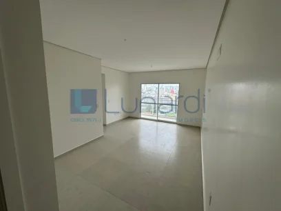 Foto Apartamento com 3 Dormitórios