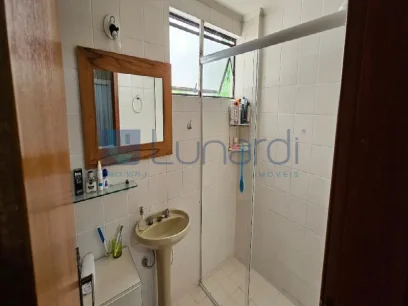 Foto Apartamento com 4 Dormitórios