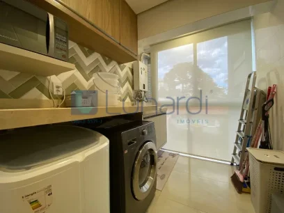 Foto Apartamento com 3 Dormitórios