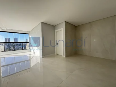 Foto Apartamento com 3 Dormitórios