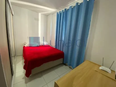 Foto Apartamento com 2 Dormitórios