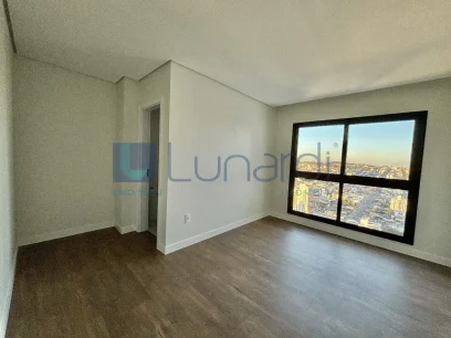 Foto Apartamento com 3 Suítes