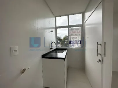 Foto Apartamento com 3 Dormitórios