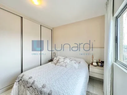 Foto Apartamento com 2 Dormitórios