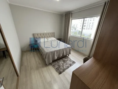 Foto Apartamento com 2 Dormitórios