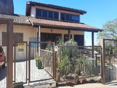 Foto Casa com 3 Dormitórios