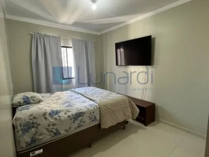 Foto Apartamento com 2 Dormitórios