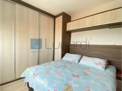 Foto Apartamento com 2 Dormitórios