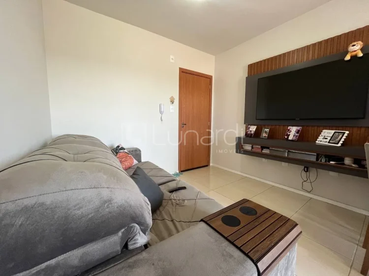 Apartamento com 2 Dormitórios