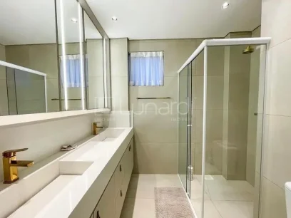 Foto Apartamento com 2 Suítes