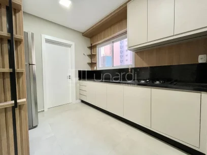 Foto Apartamento com 3 Dormitórios