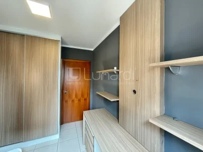 Foto Apartamento com 2 Dormitórios