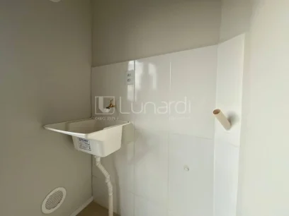 Foto Apartamento com 2 Dormitórios