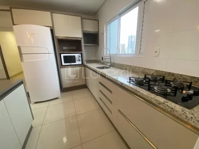 Foto Apartamento com 3 Suítes