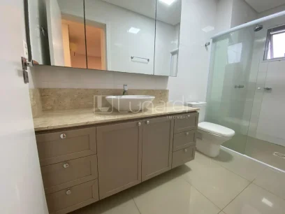 Foto Apartamento com 3 Suítes