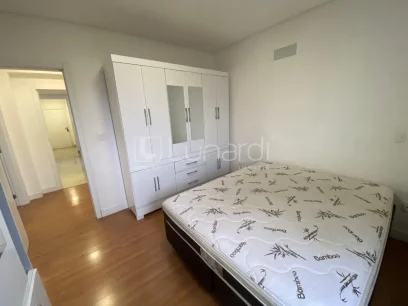 Foto Apartamento com 3 Suítes