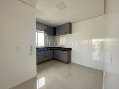 Foto Apartamento com 2 Dormitórios