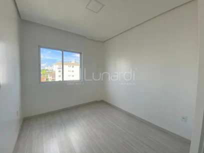 Foto Apartamento com 2 Dormitórios