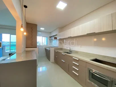 Foto Apartamento com 2 Suítes