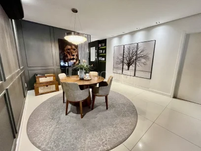 Foto Apartamento com 3 Suítes