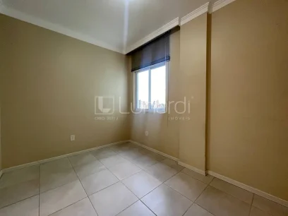 Foto Apartamento com 2 Dormitórios