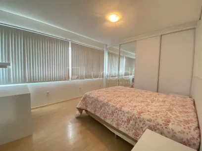 Foto Apartamento com 3 Dormitórios