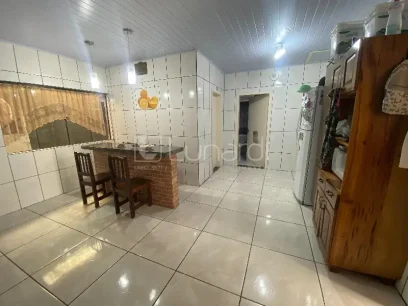 Foto Casa com 3 Dormitórios