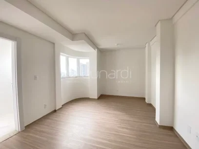 Foto Apartamento com 3 Suítes