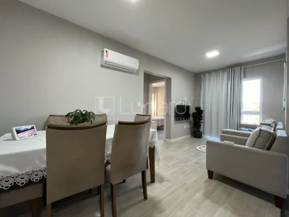 Foto Apartamento com 2 Dormitórios