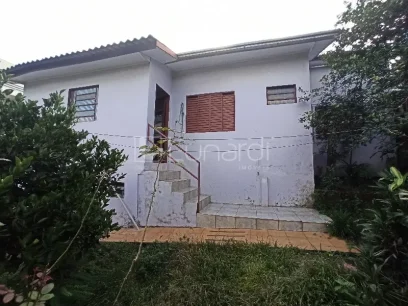 Foto Casa com 3 Dormitórios