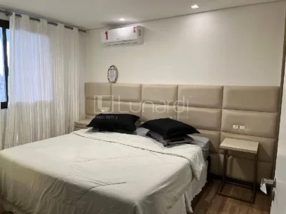 Foto Apartamento com 2 Dormitórios