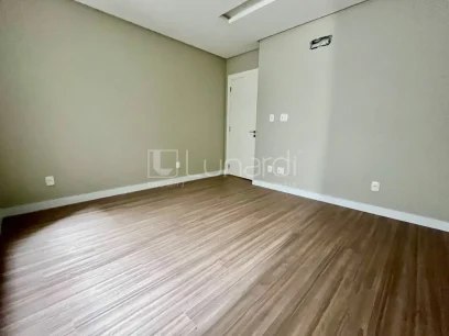 Foto Apartamento com 3 Dormitórios