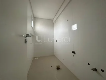 Foto Apartamento com 3 Suítes