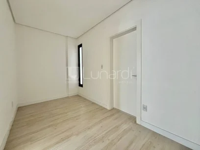 Foto Apartamento com 3 Suítes