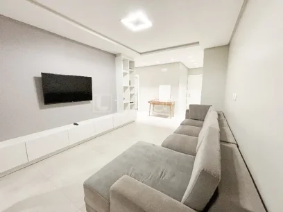 Foto Apartamento com 3 Dormitórios