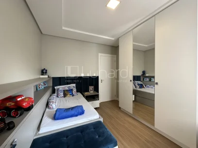 Foto Apartamento com 3 Dormitórios