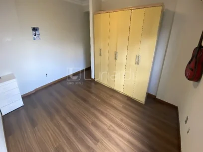 Foto Apartamento com 3 Dormitórios