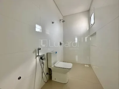 Foto Apartamento com 3 Suítes