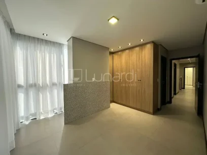 Foto Apartamento com 3 Suítes