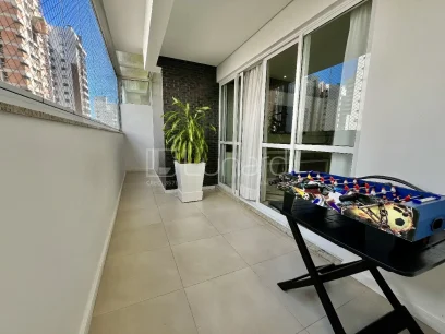 Foto Apartamento com 3 Suítes