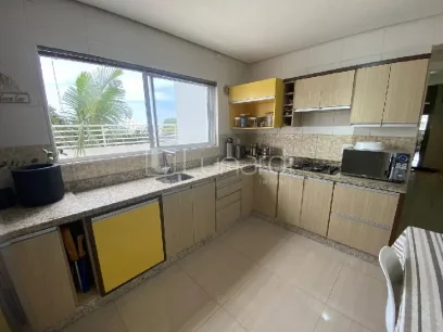 Foto Apartamento com 3 Dormitórios