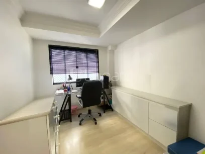 Foto Apartamento com 3 Dormitórios