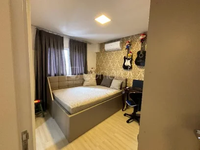 Foto Apartamento com 3 Dormitórios