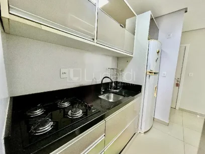 Foto Apartamento com 2 Dormitórios