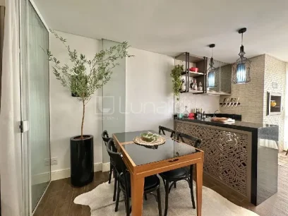 Foto Apartamento com 3 Dormitórios