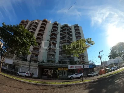 Apartamento com 3 Dormitórios