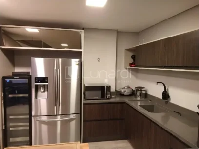 Foto Apartamento com 4 Suítes