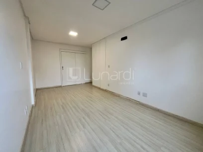 Foto Apartamento com 3 Dormitórios