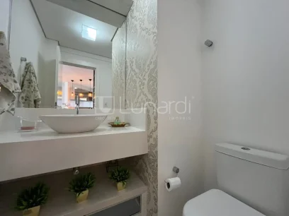 Foto Apartamento com 2 Suítes