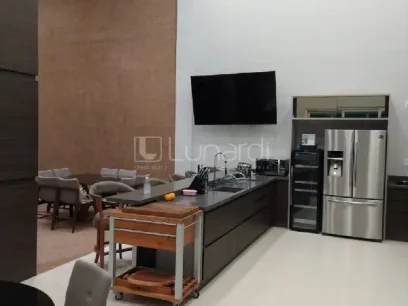 Foto Apartamento com 4 Suítes